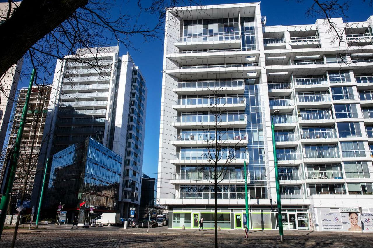 Apartamenty I.M.A Towarowa Poznan Exterior foto